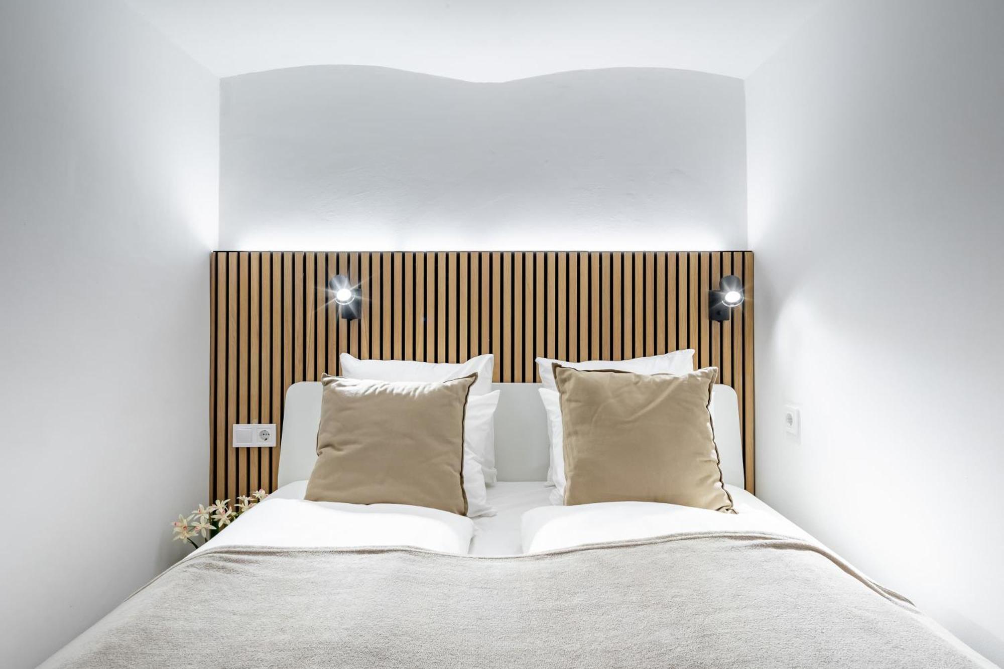 Very - Young - Modern Apartament